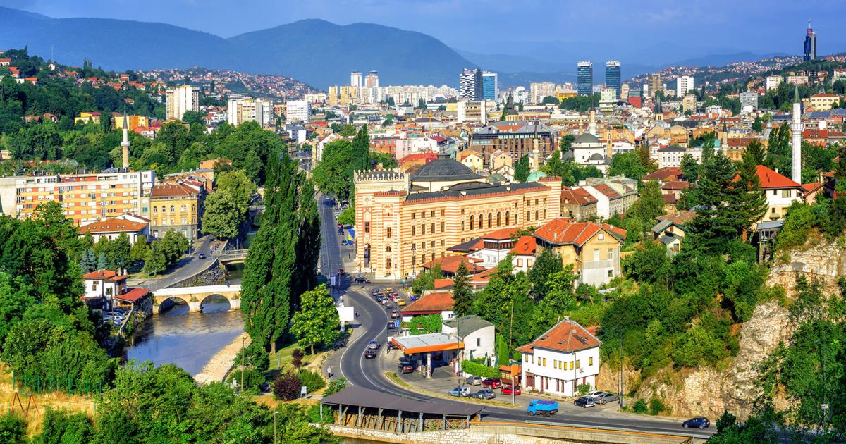 Bosnia-Herzegovina takes first hurdle on long way to EU membership